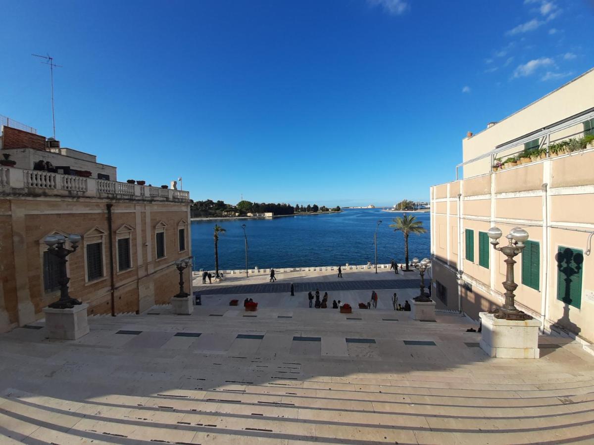 ブリンディジCasa Mima: Locazione Turistica Nel Centro Storicoアパートメント エクステリア 写真