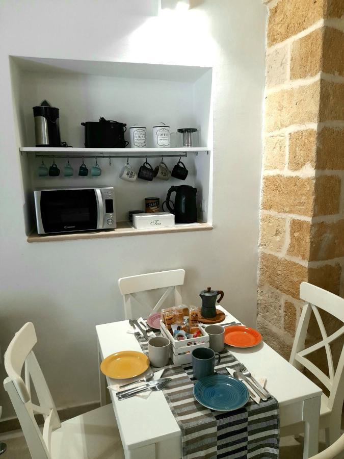 ブリンディジCasa Mima: Locazione Turistica Nel Centro Storicoアパートメント エクステリア 写真
